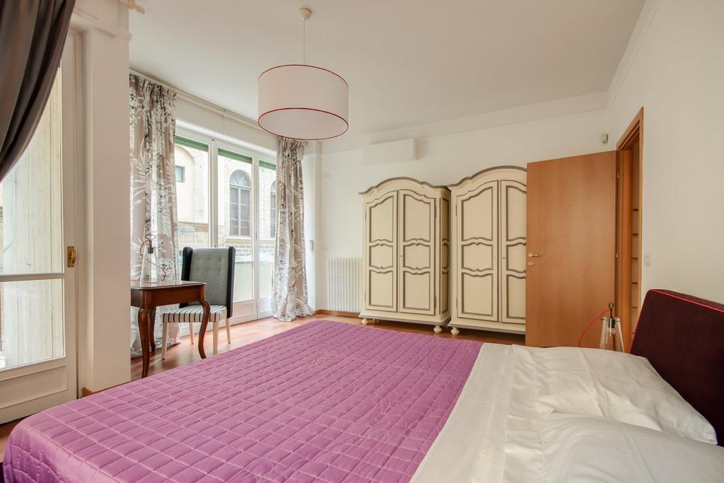 Apartments Florence Menicucci Pokoj fotografie